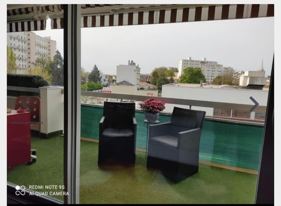 Appartement Grand T3 Meuble Luxe à Bordeaux Extérieur photo