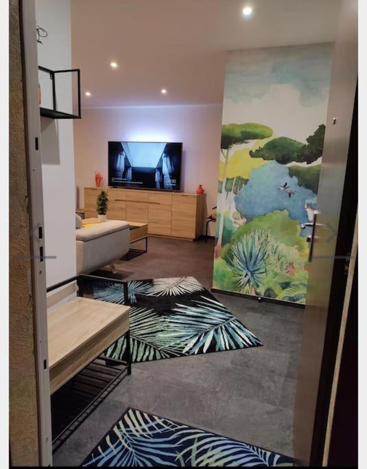 Appartement Grand T3 Meuble Luxe à Bordeaux Extérieur photo